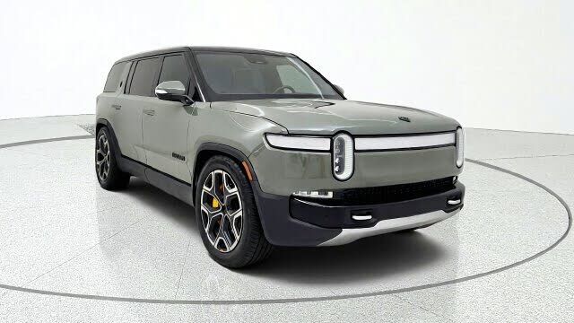 2022 RIVIAN R1S
