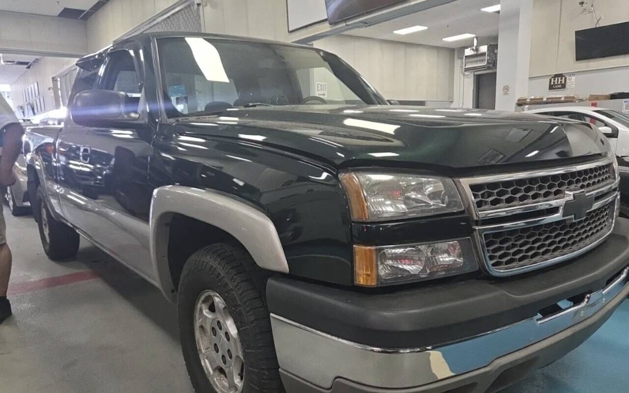 2004 CHEVROLET Silverado