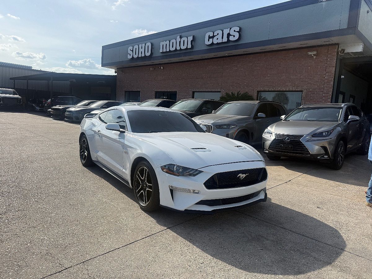 2021 FORD Mustang