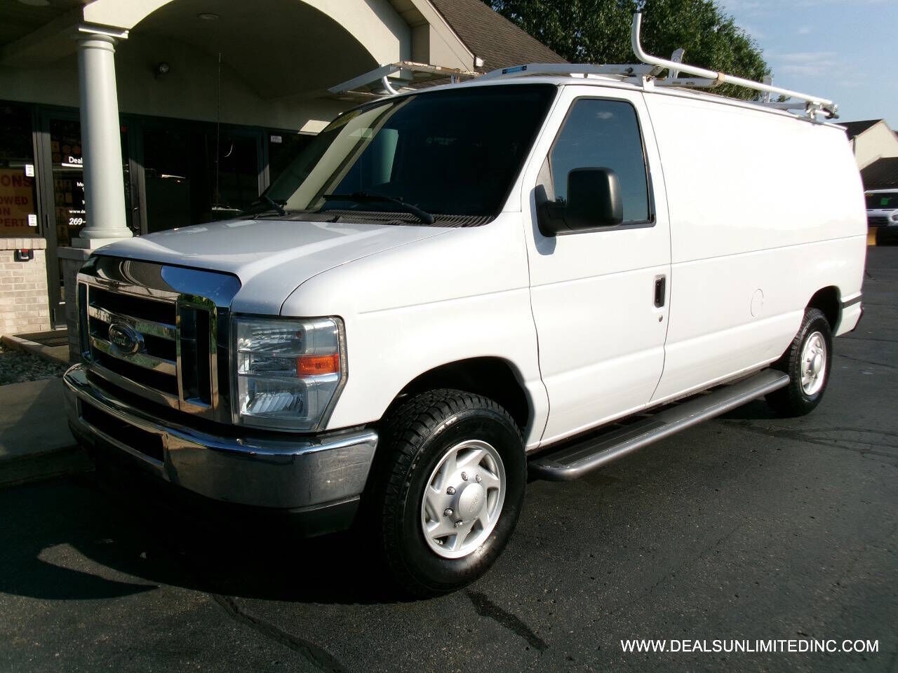 2014 FORD E-250