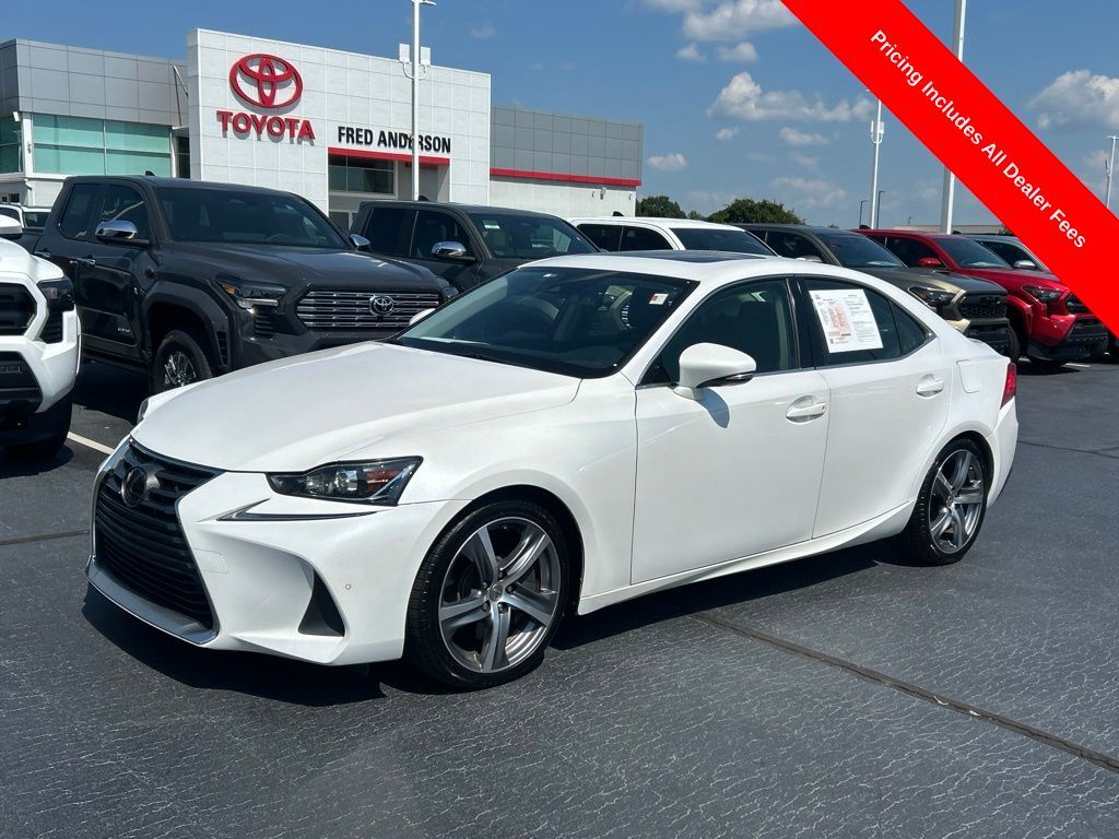 2017 LEXUS IS
