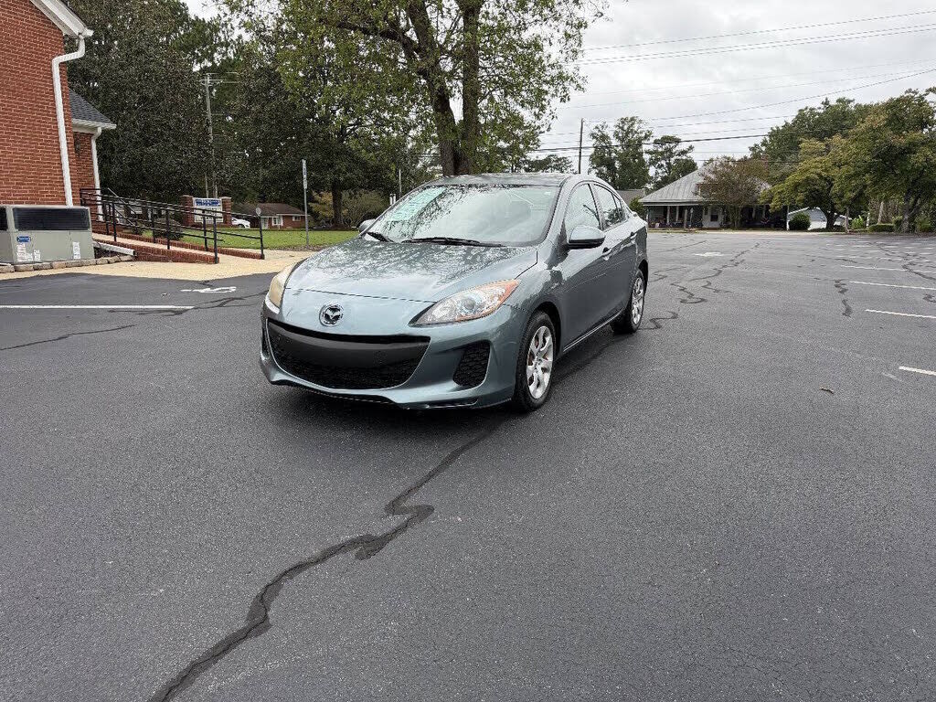 2013 MAZDA Mazda3