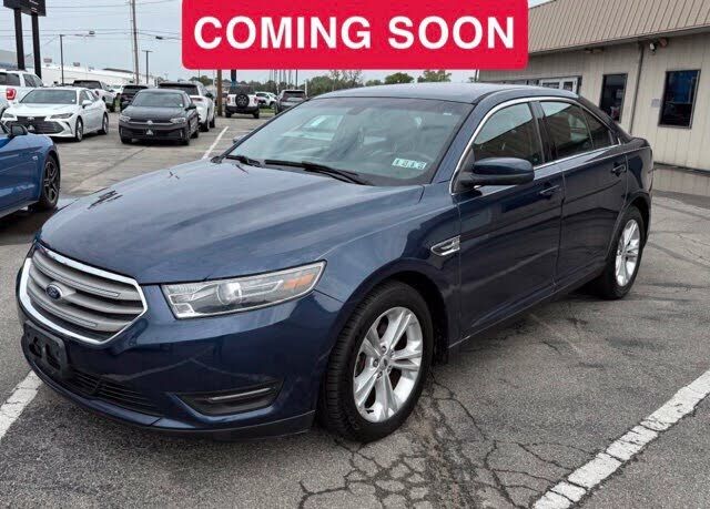 2016 FORD Taurus