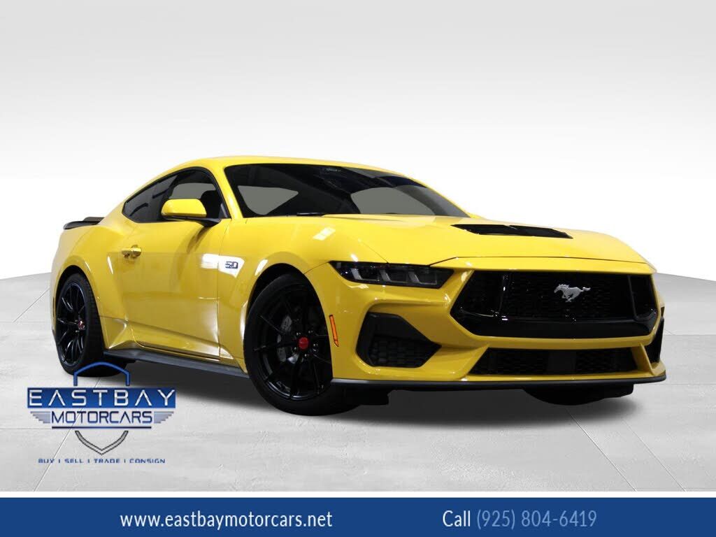 2024 FORD Mustang