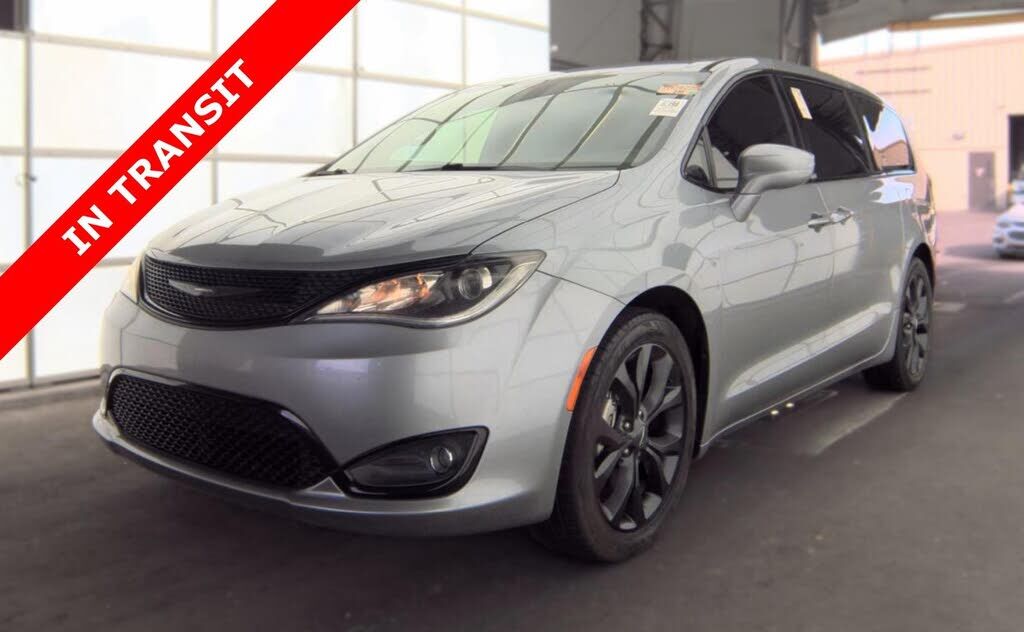 2019 CHRYSLER Pacifica