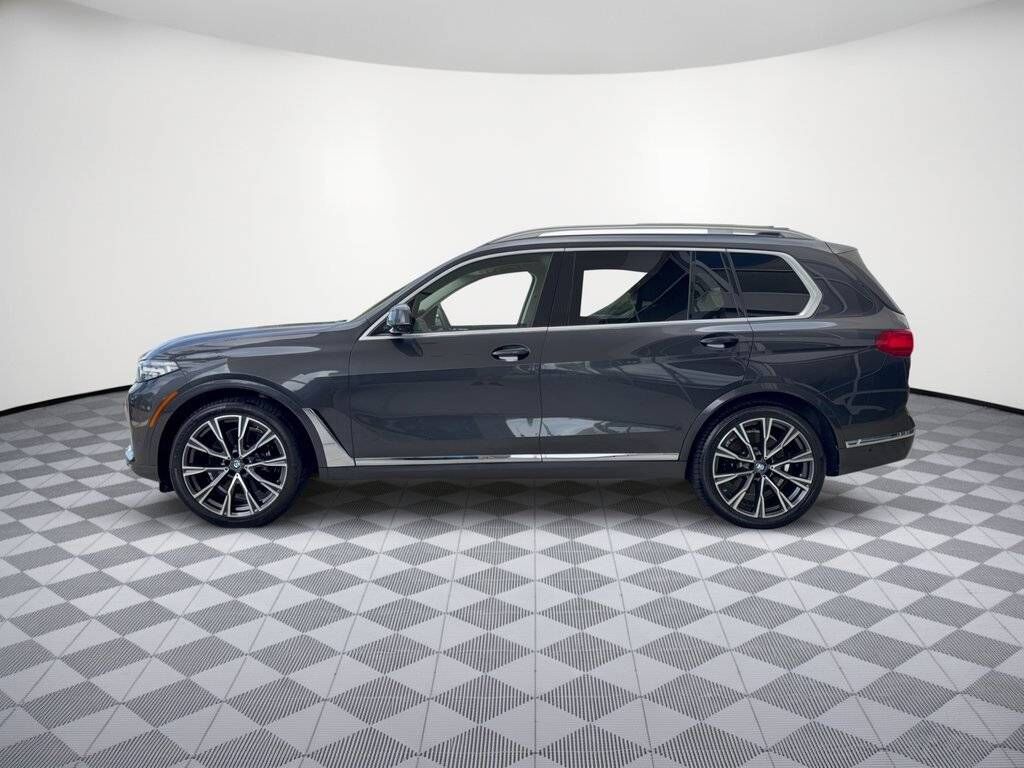 2022 BMW X7