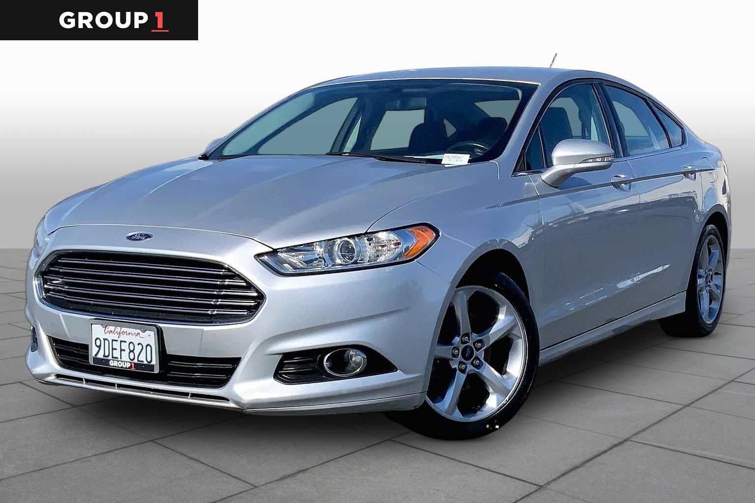 2015 FORD Fusion