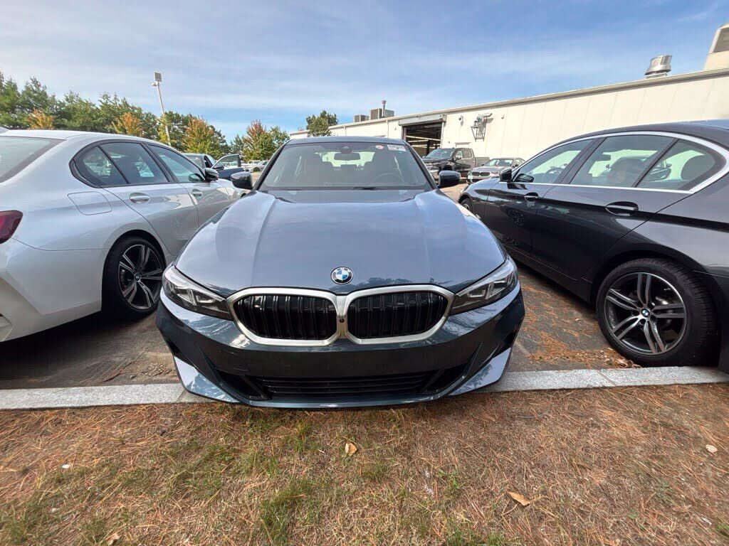 2026 BMW 330i