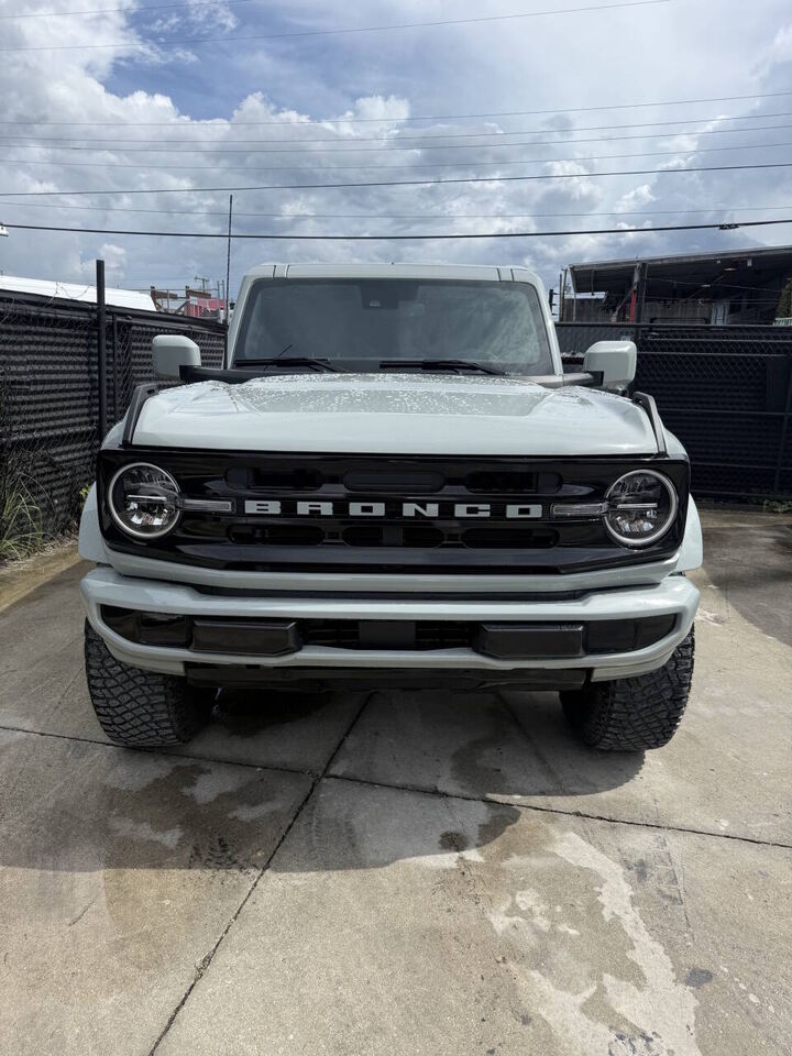 2024 FORD Bronco