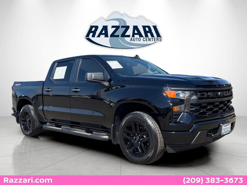 2023 CHEVROLET Silverado