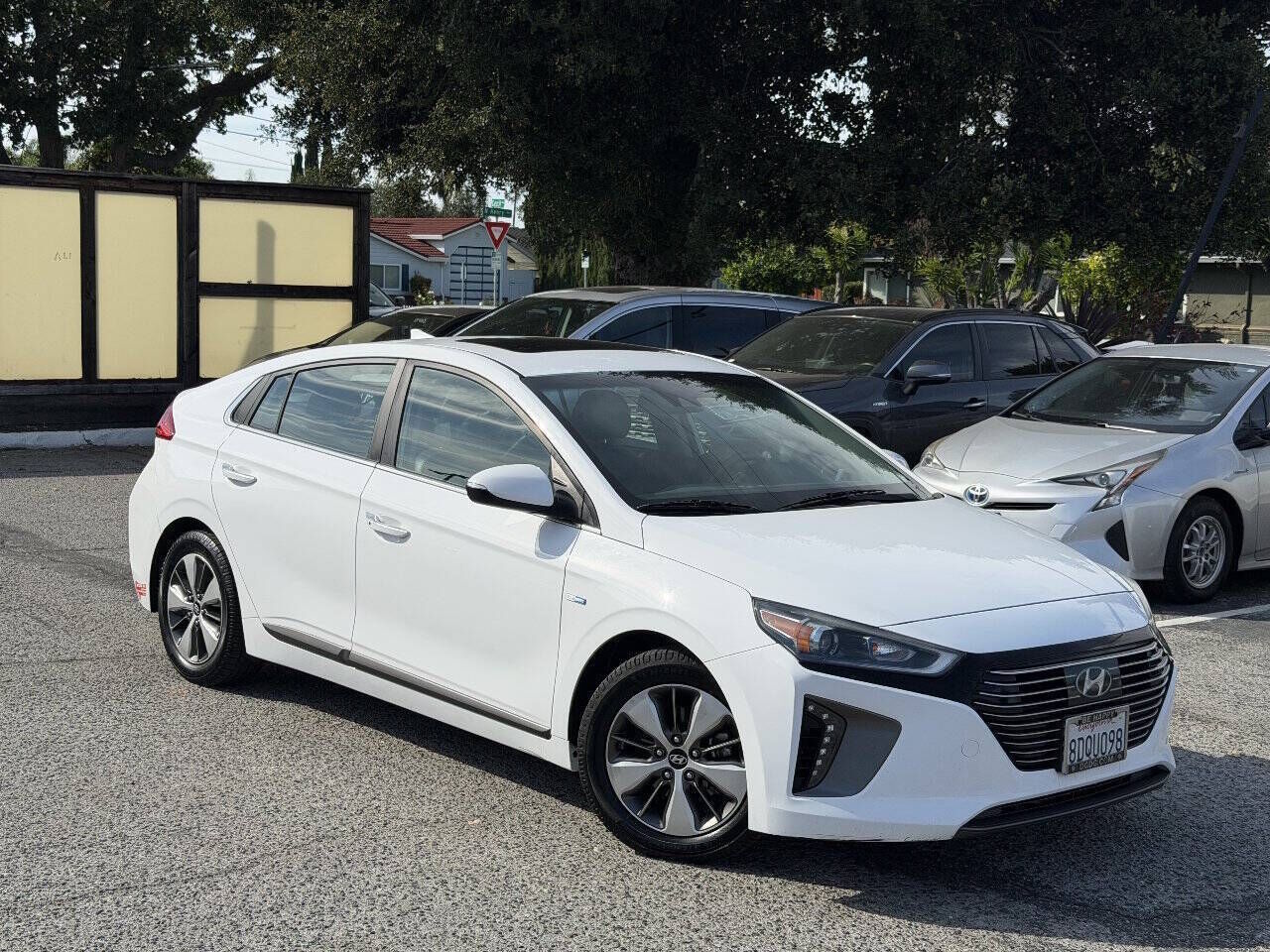 2018 HYUNDAI Ioniq