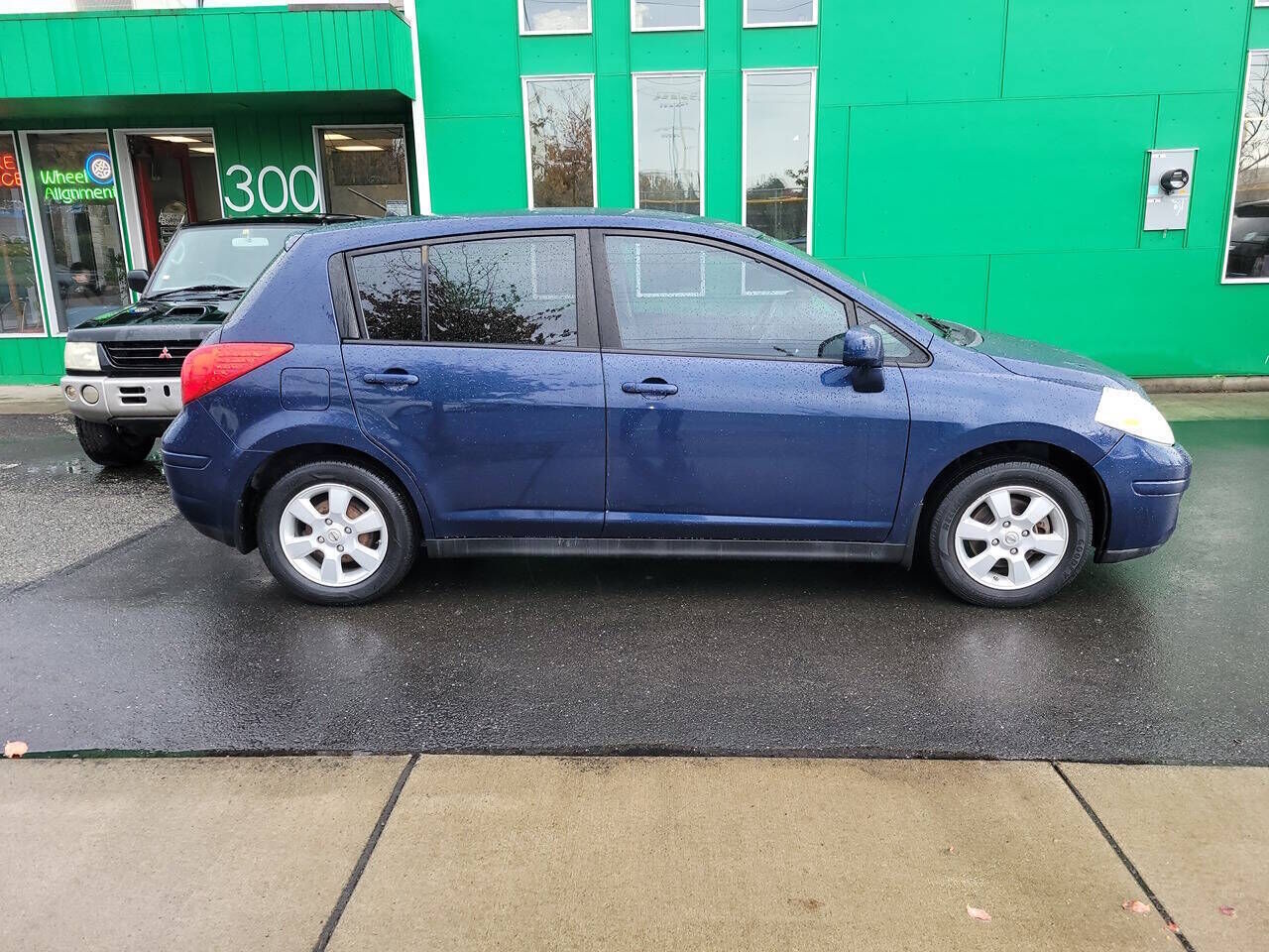 2009 NISSAN Versa
