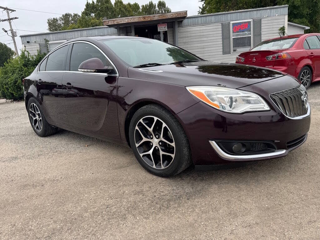 2017 BUICK Regal