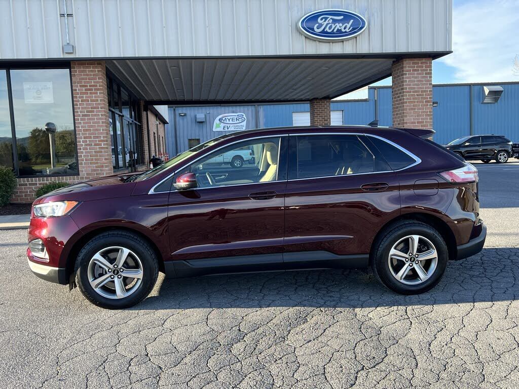 2024 FORD Edge