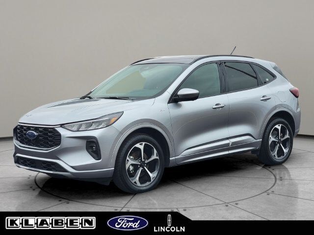 2023 FORD Escape