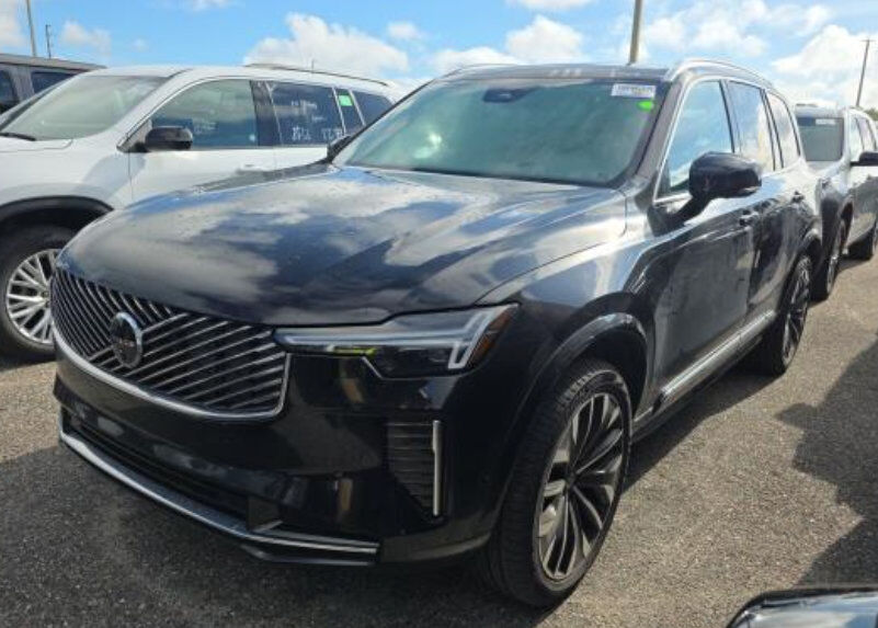 2026 VOLVO XC90
