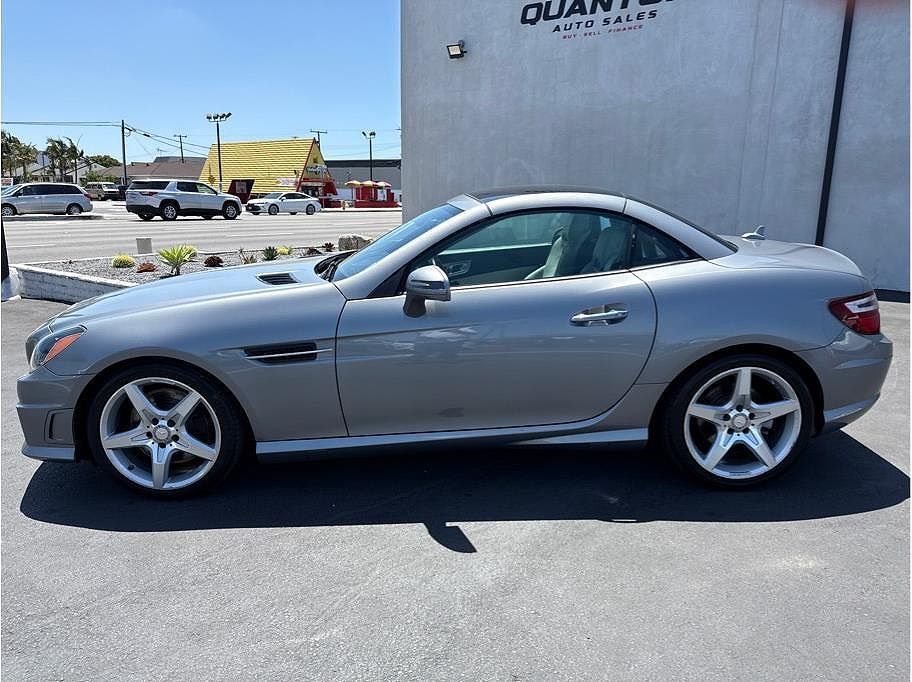 2012 Mercedes-Benz SLK-Class