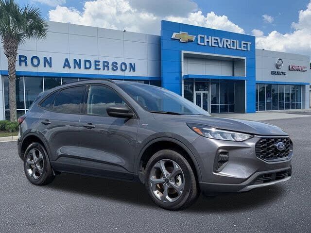 2025 FORD Escape