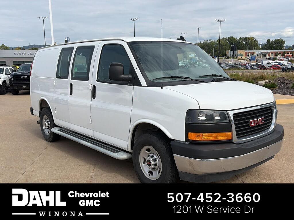 2025 GMC Savana