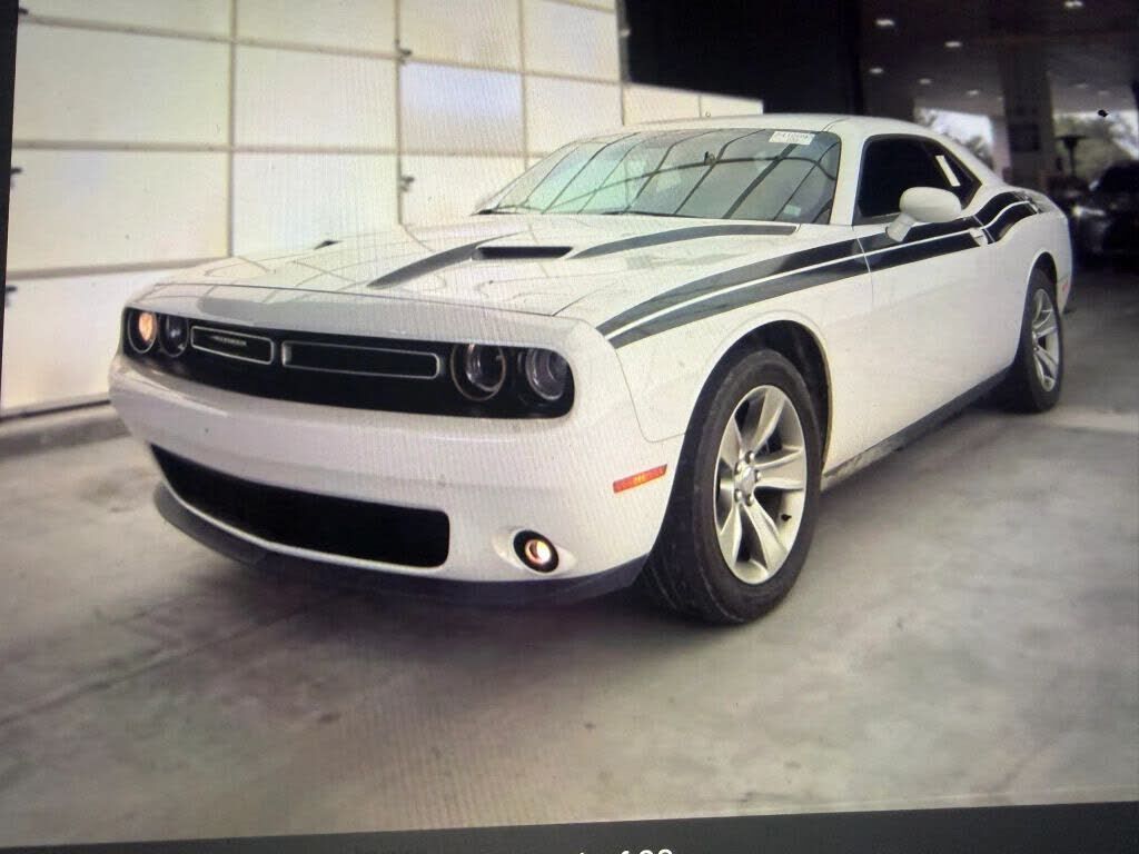 2015 DODGE Challenger
