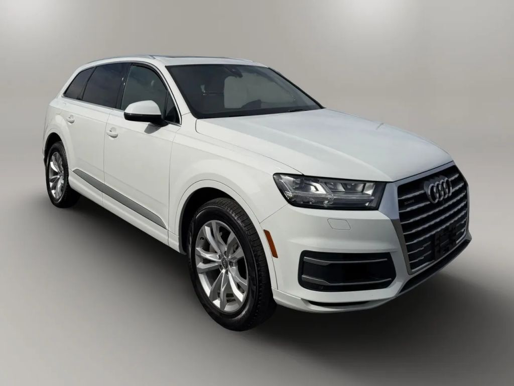 2017 AUDI Q7
