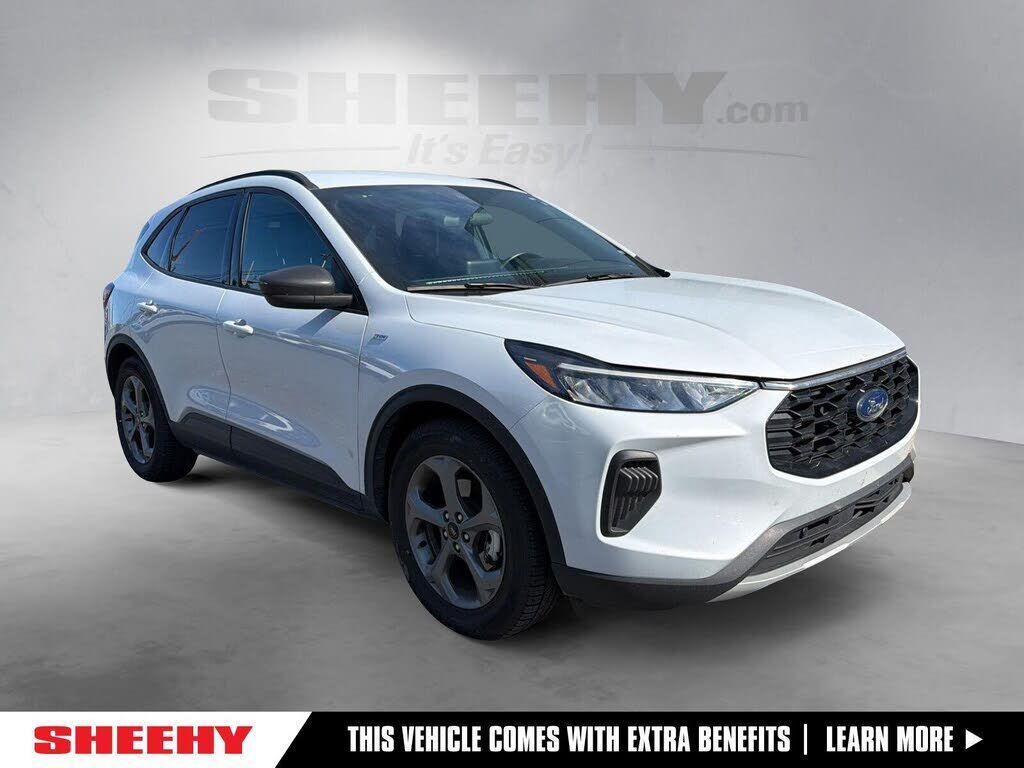 2025 FORD Escape