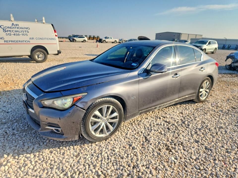2016 INFINITI Q50