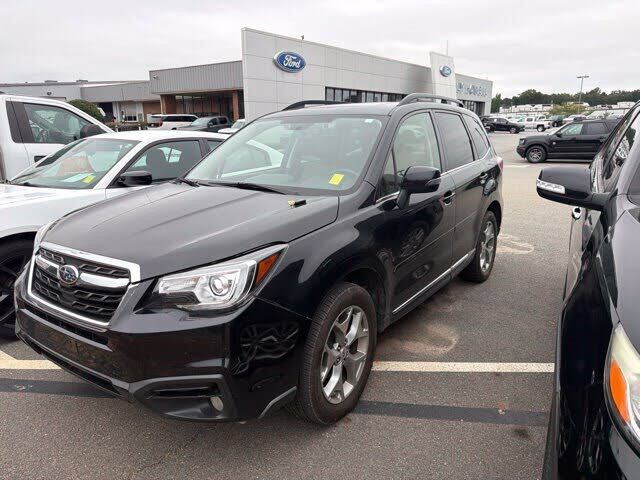 2018 SUBARU Forester