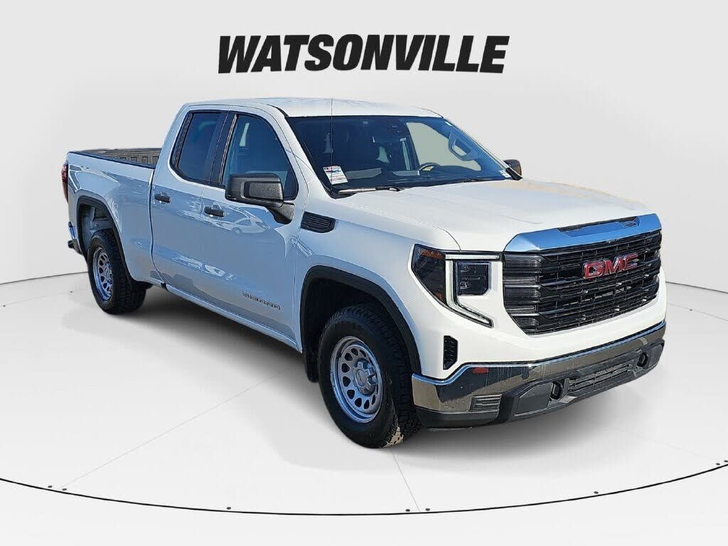 2023 GMC Sierra