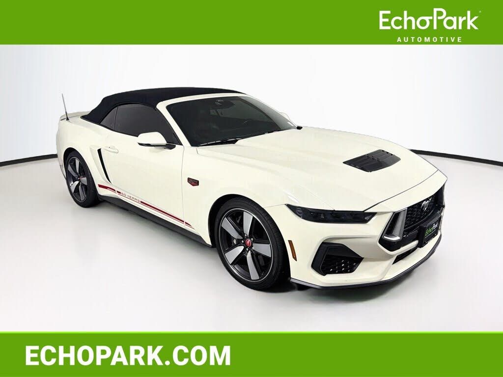 2025 FORD Mustang
