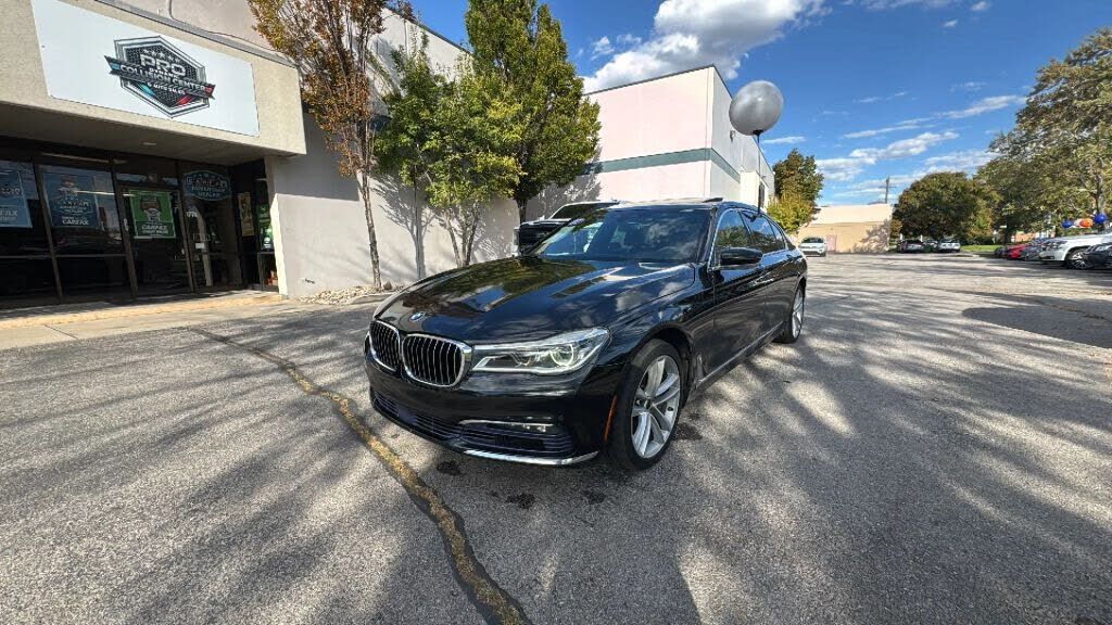 2017 BMW 750i / B7