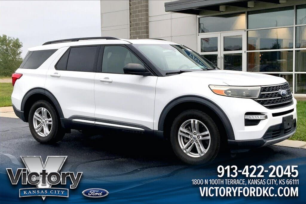 2020 FORD Explorer