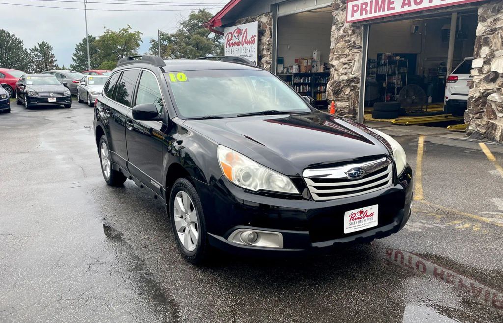 2010 SUBARU Outback