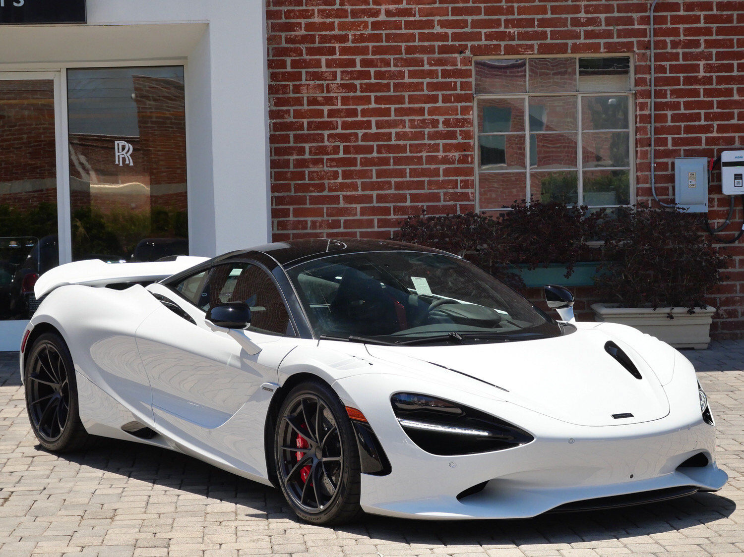 2027 MCLAREN 750S