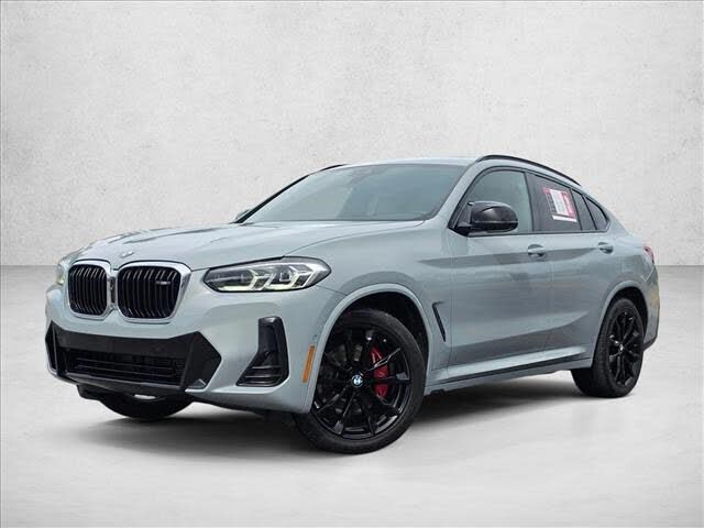 2022 BMW X4