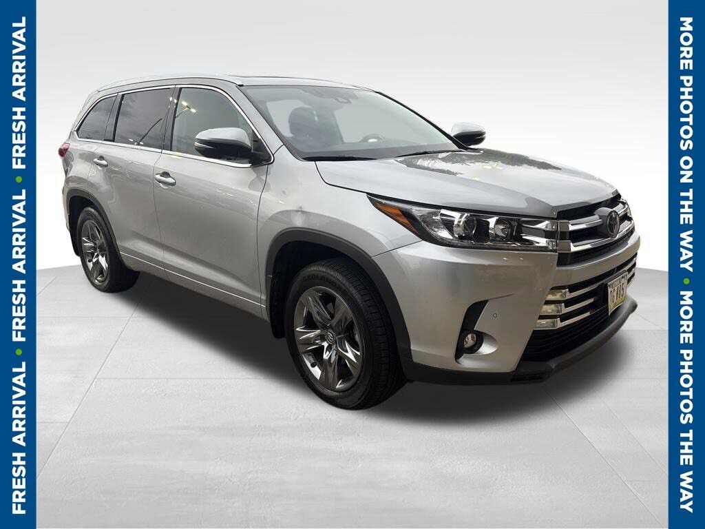 2019 TOYOTA Highlander