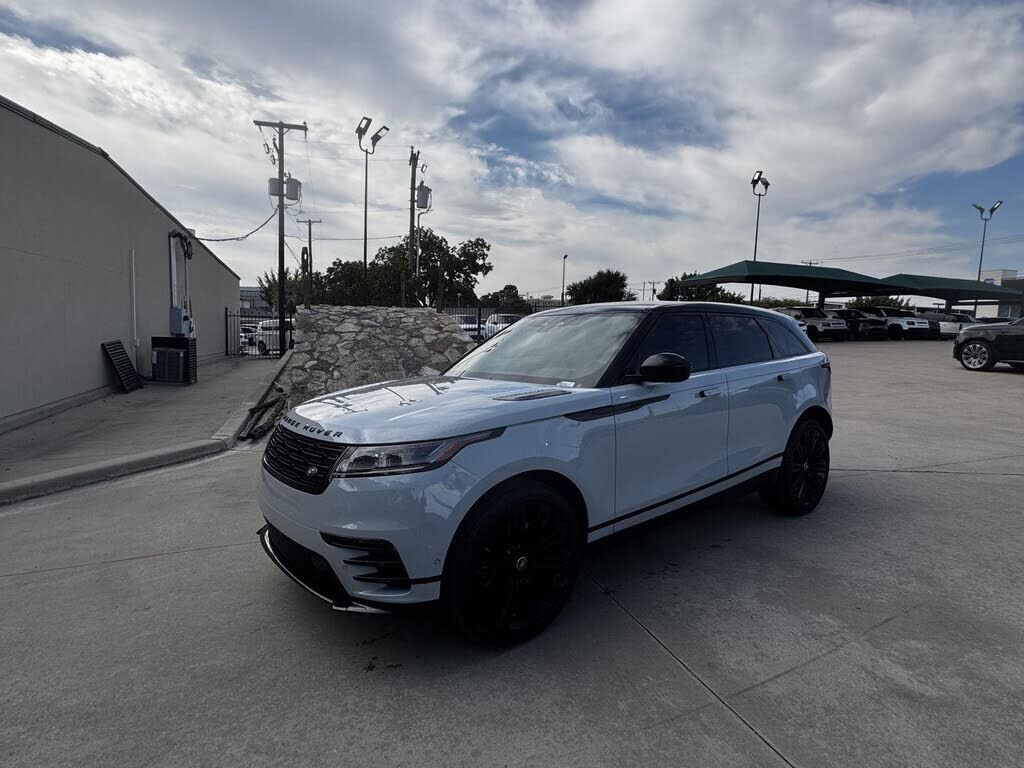 2026 LAND ROVER Range Rover Velar