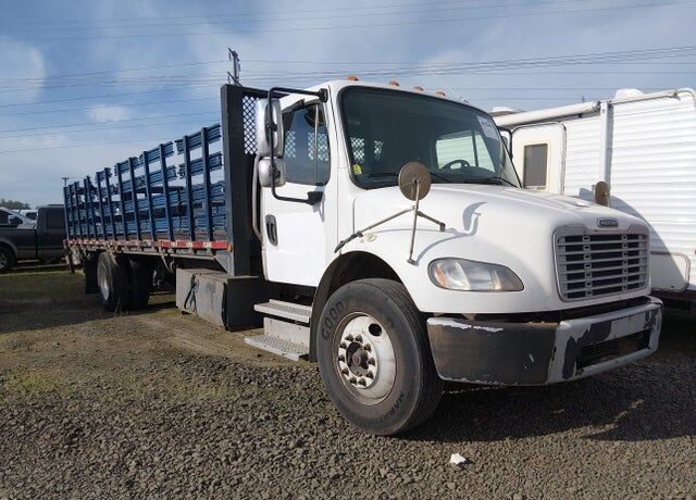 2016 FREIGHTLINER M2