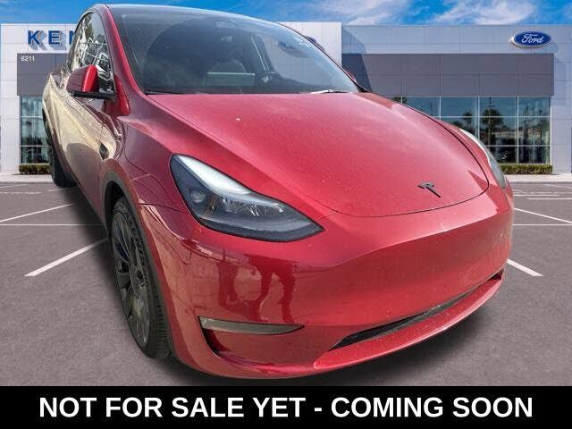 2022 TESLA Model Y
