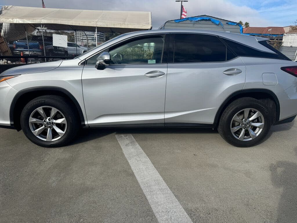 2019 LEXUS RX