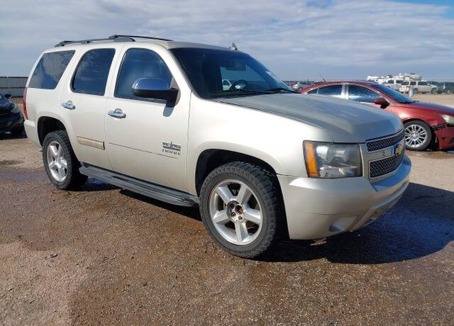2013 CHEVROLET Tahoe