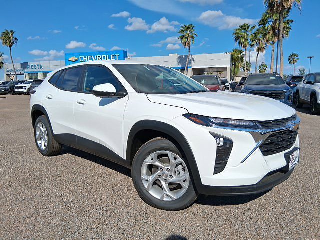 2026 CHEVROLET Trax