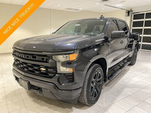 2023 CHEVROLET Silverado