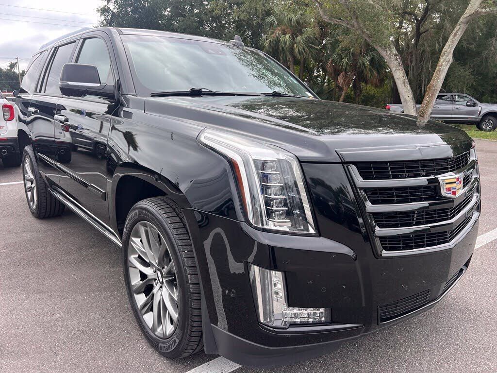 2020 CADILLAC Escalade