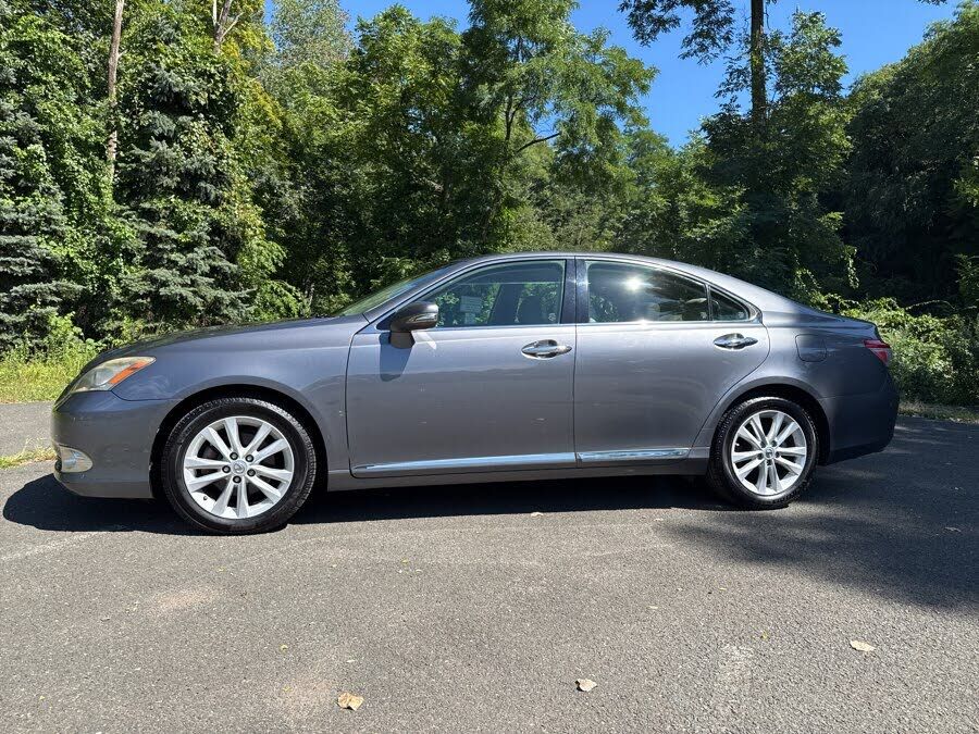 2012 LEXUS ES