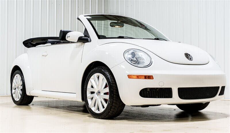 2010 VOLKSWAGEN Beetle