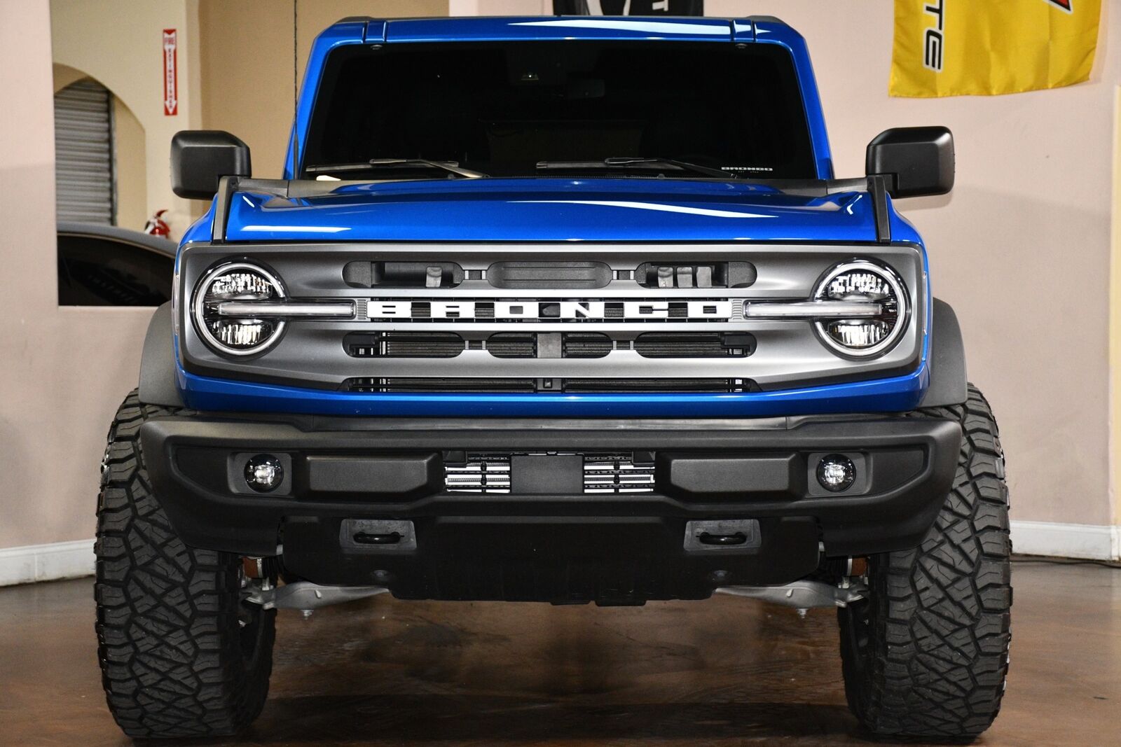 2024 FORD Bronco