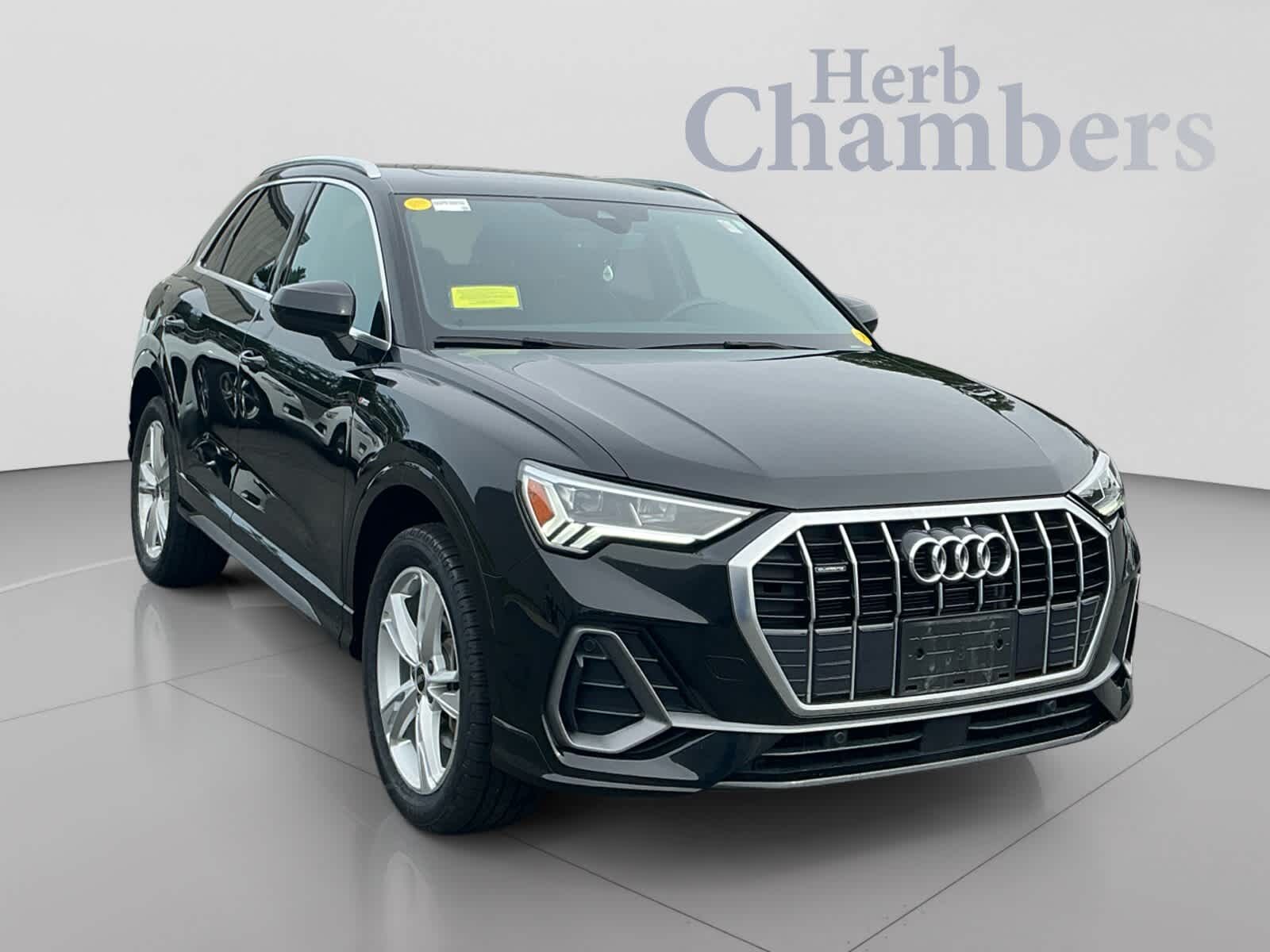 2024 AUDI Q3