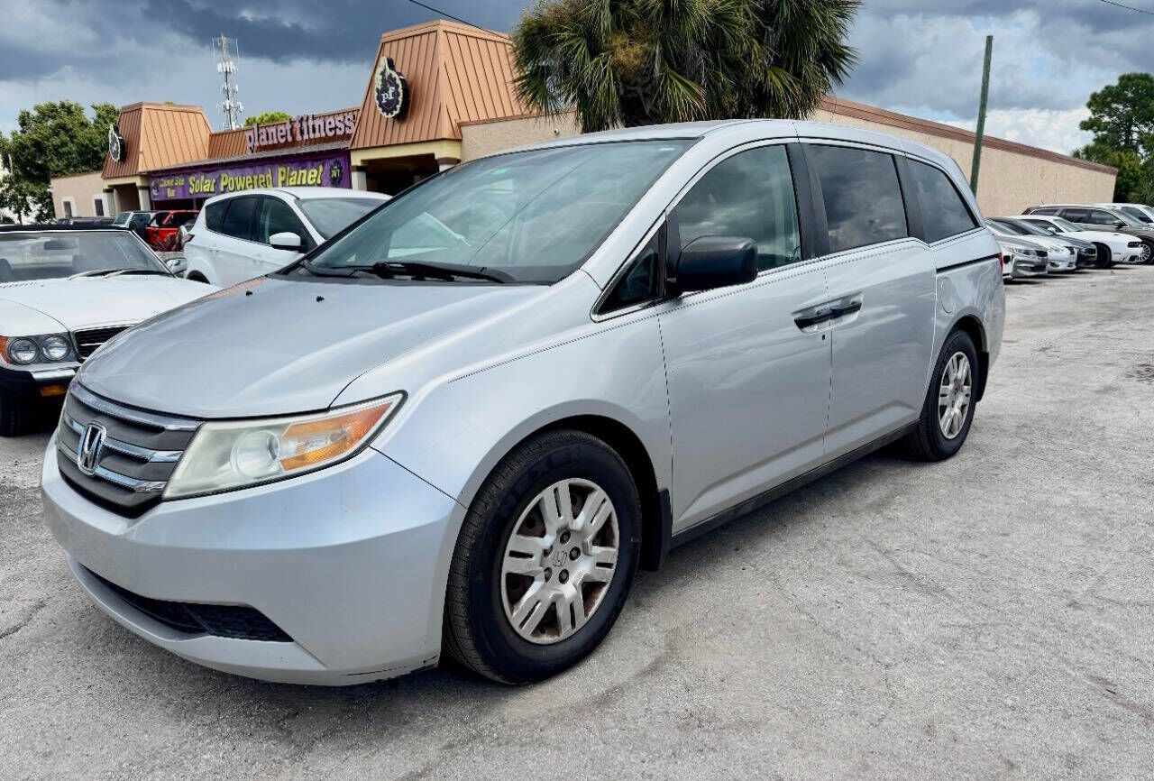 2012 HONDA Odyssey