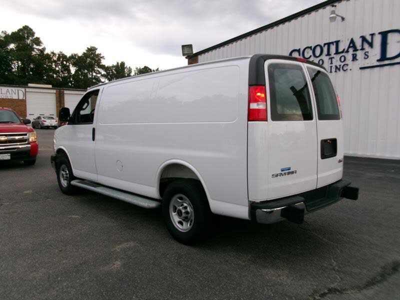 2025 GMC Savana